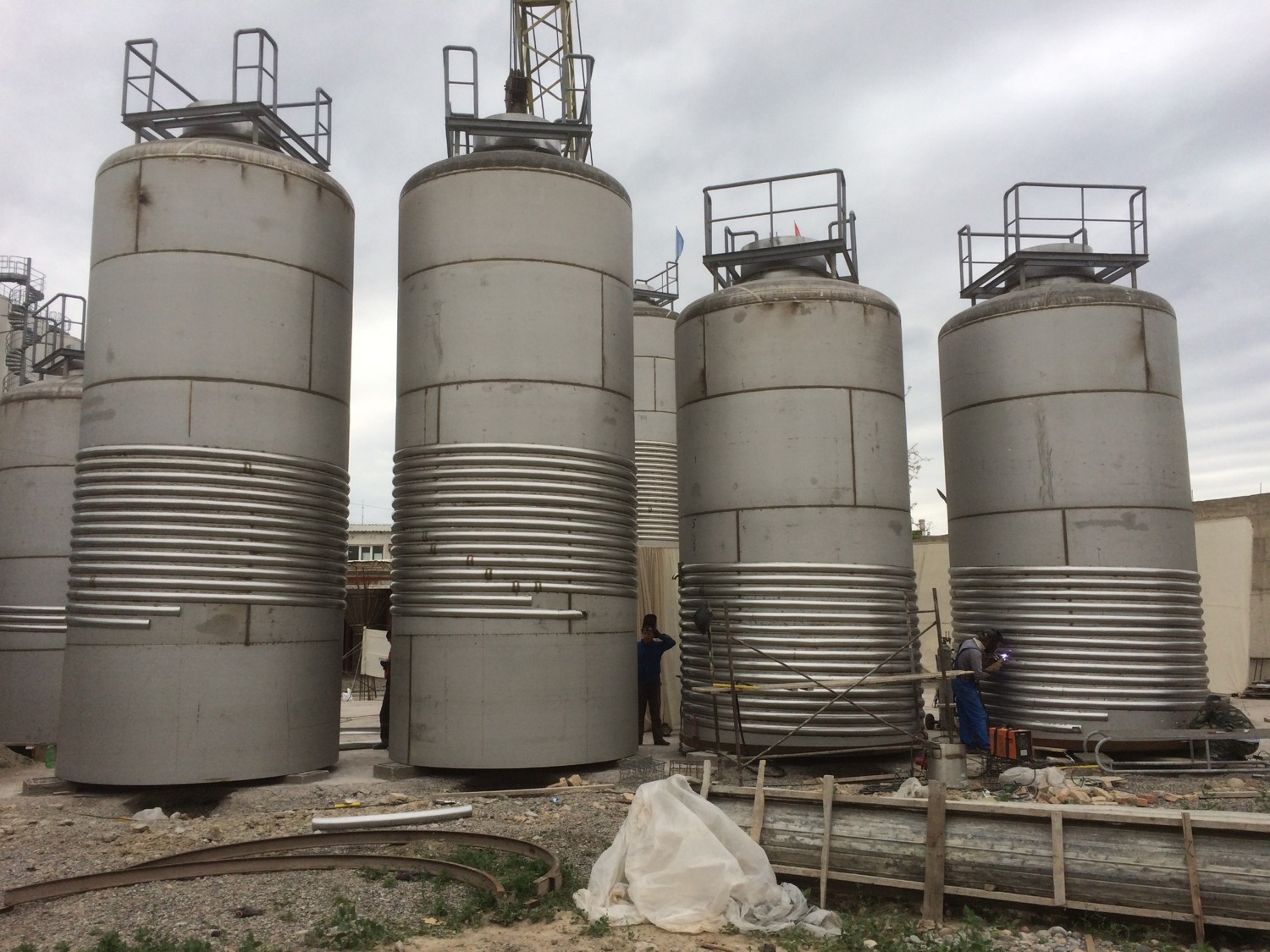 Изготовление промышленных резервуаров для производства и хранения