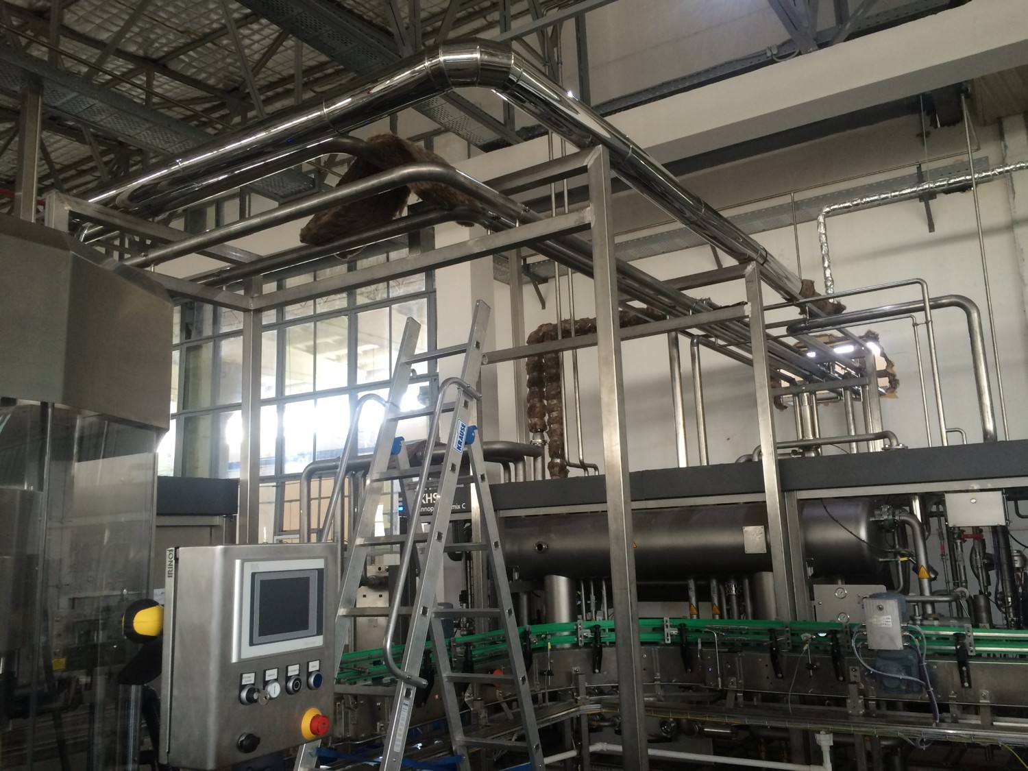 Изоляция ёмкостей и трубопроводов для завода RAUPXON в Узбекистане