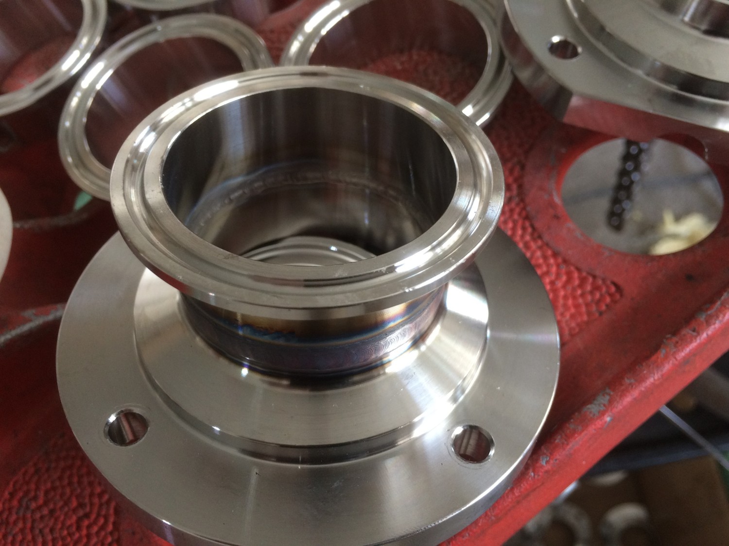 Изготовление промышленных резервуаров для производства и хранения