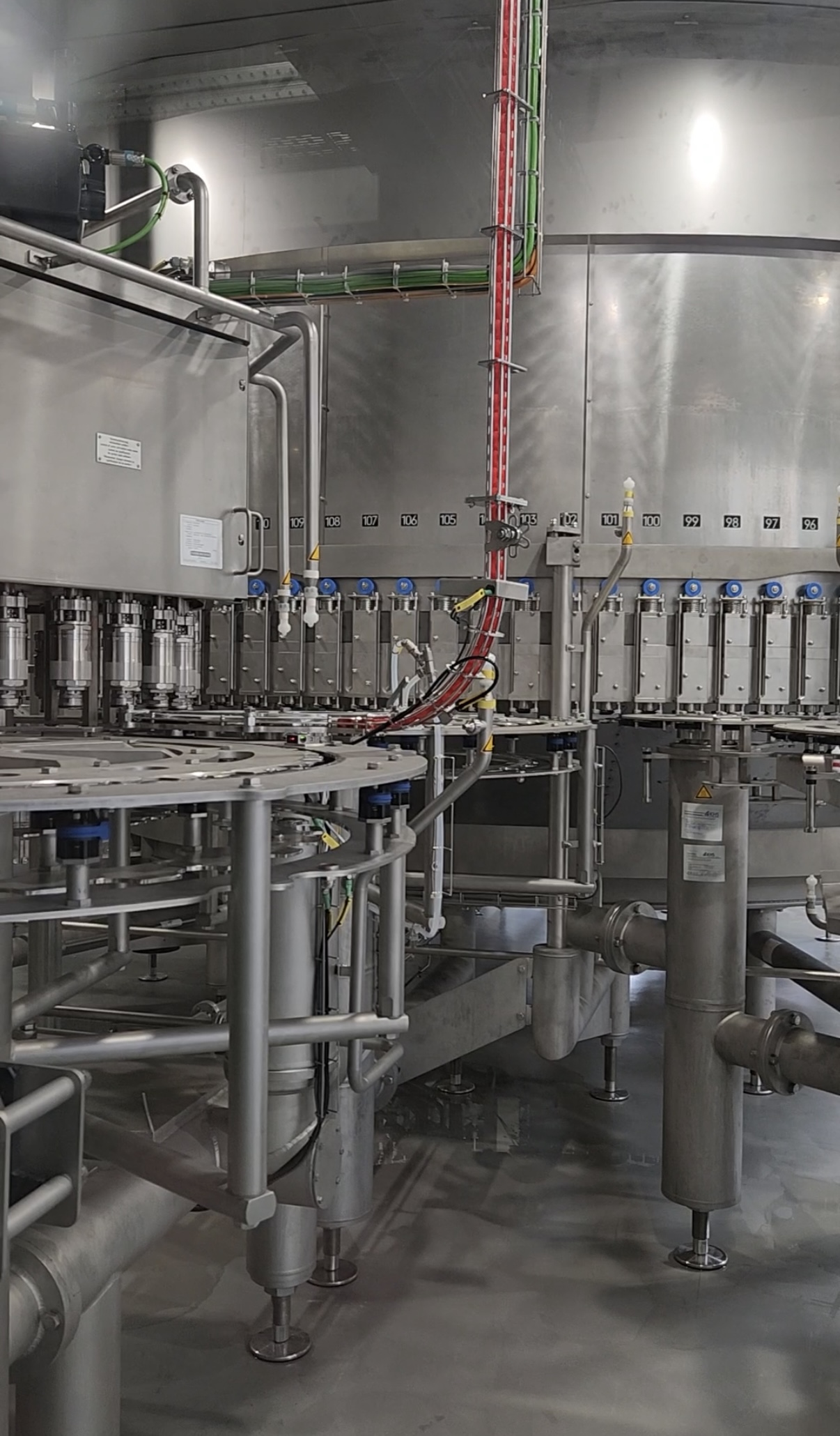 Монтаж оборудования KHS для завода Coca-Cola в Намангане